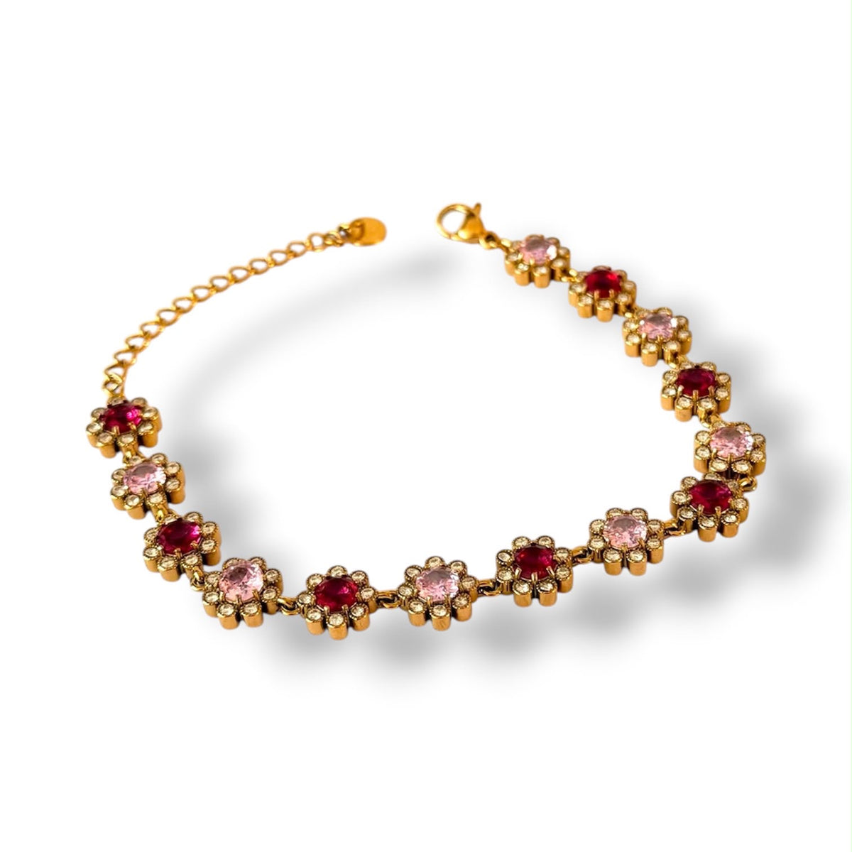 Armketting met rood rose steentjes