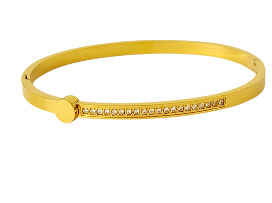 Stijlvol armband met steentjes