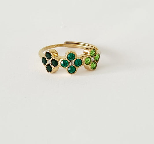Tri-Color Clover Ring