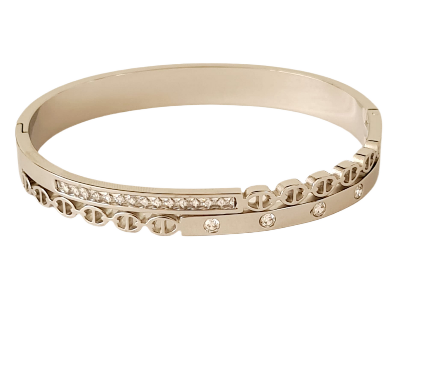 Silver kleurig DD armband met steentjes