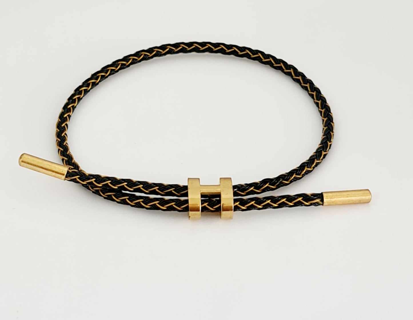 Draad armband H model