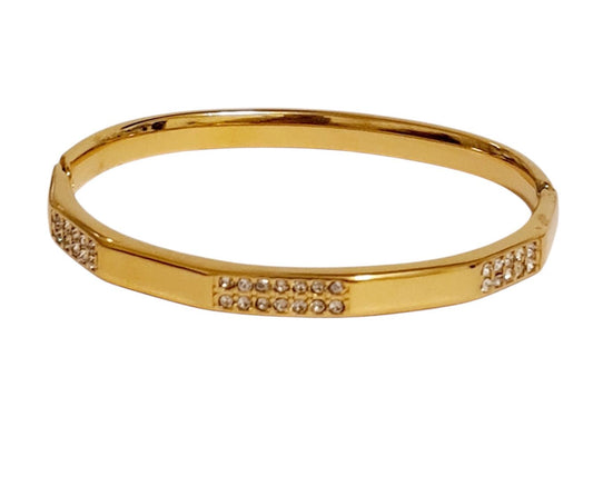 Armband met klein steentjes